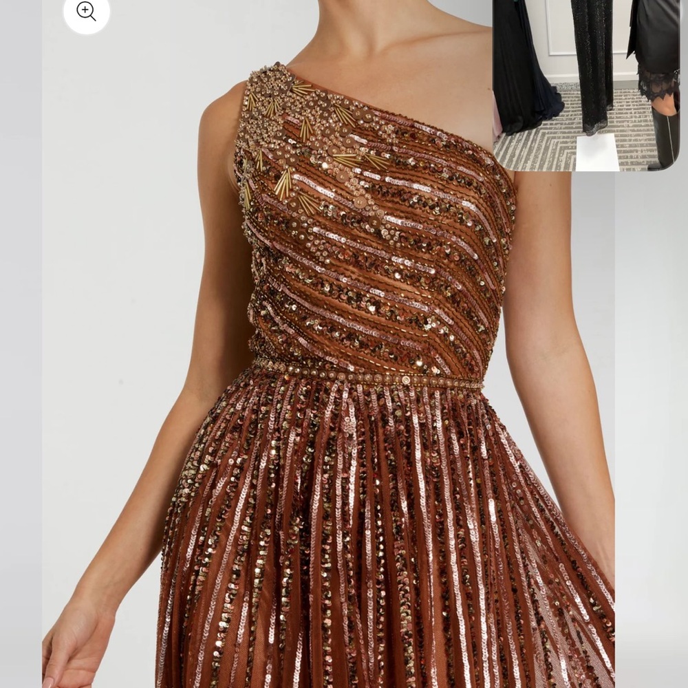 Mac Duggal gown - Picture 5 of 7